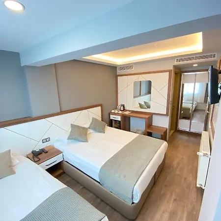 Hakcan Hotell 3*
