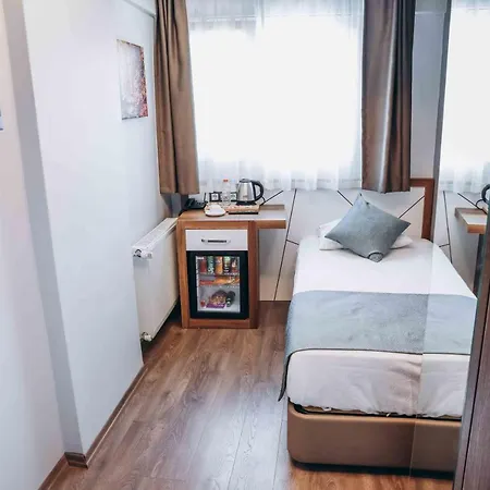 Hakcan Hotel 3*