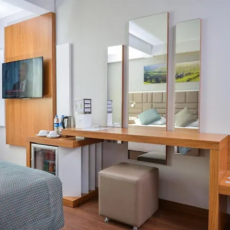 Hotel Hakcan 3*